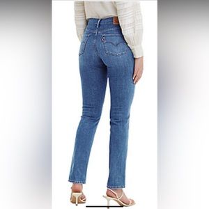 Levi Strauss Signature Stretch Women’s blue jeans | Size 6